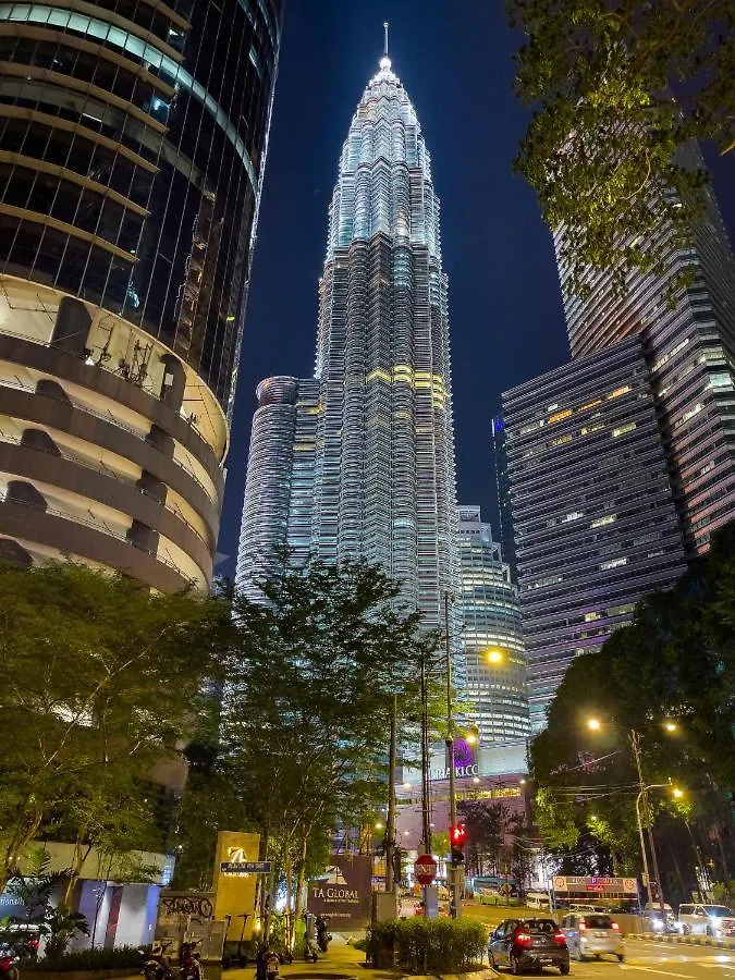 Vortex Suites Klcc By Surat クアラルンプール 0*,  マレーシア